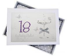 White Cotton Cards - Photo 18e Anniversaire - Petit Album - Verre coupé - Bois - Blanc - 12,5 x 17,5 x 2,5 cm