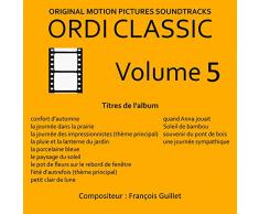 Le pot de fleurs sur le rebord de fenêtre