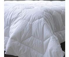 Couette Hiver légère et chaude Anti-Acariens, enveloppe percale / Couette Chaude grand confort / Ultra-gonflante et douce (220_x_240_cm)
