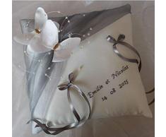 Coussin dalliancesPapillonsgris (ou autre),avec broderie