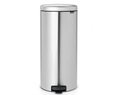 Brabantia 111822 Poubelle à Pédale Newicon avec Seau en Plastique, 30 L - Acier Mat Anti-trace De Doigt