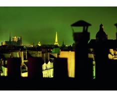 Affiche 50x70 cm La tour Eiffel vue des toits de Paris / Eiffel Tower seen from the roofscape of Paris / Eiffelturm vom Dach gesehen FRANCK CHAREL