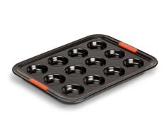 Le Creuset Moule Ã 12 Tartelettes Anti-AdhÃ©rent (Ã 6,5 cm), sans PFOA, RÃ©sistant au Levain, En Acier SiliconÃ©, Anthracite/Orange