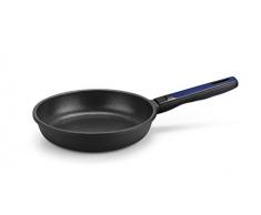 BRA Advanced Poêle en Aluminium fondu avec antiadhésif sans PFOA Renforcé Téflon Rendement supérieur Haute résistance Adapté Induction Moderne 24 cm Noir