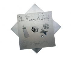 Hochet en coton blanc pour bébé avec inscription New Mummy and Daddy