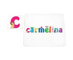 Little Helper LHV-CARMELINA-COASTERANDPLACEMAT-15IT Dessous de verre et sets de table avec finition brillante, personnalisés pour filles Nom Carmelina, multicolore, 21 x 30 x 2 cm