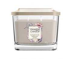Yankee Candle moyenne bougie parfumée carrée à trois mèches et couvercle, collection Ãlévation, senteur Sable doré