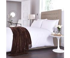 Charlotte Thomas - Plaid en Tissu Chenille - Chocolat - 150 x 200 cm