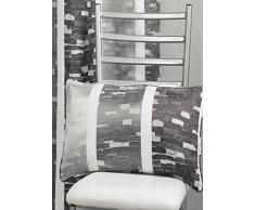 HomeMaison Coussin en Jacquard Design à Rayures Verticales, 100% Polyester , Beige