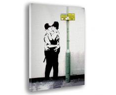 Giallobus Cadre dÃ©jÃ encadrÃ© - Impression sur Toile Canvas - Banksy - Kissing Policeman - Peintures Modernes pour dÃ©coration Maison Design - Cuisine - Divers formats XXL - 50x70 cm