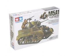 Tamiya - 35313 - Maquette - M5A1 et Figurines - Echelle 1:35