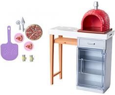 ​Barbie Mobilier coffret d’extérieur pour poupée avec four à pizza en briques, nourriture et accessoires, jouet pour enfant, FXG39
